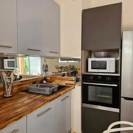 2 Pieces A 2mn De La Mer, Climatise, Wi-fi, 4 Pers Appartement