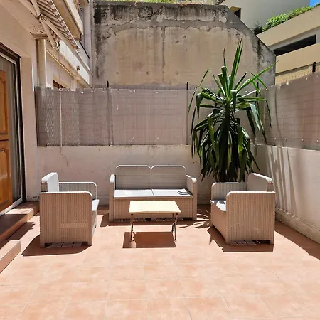 2 Pieces A 2mn De La Mer, Climatise, Wi-fi, 4 Pers Appartement