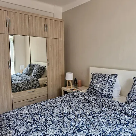 아파트 2 Pieces A 2mn De La Mer, Climatise, Wi-fi, 4 Pers